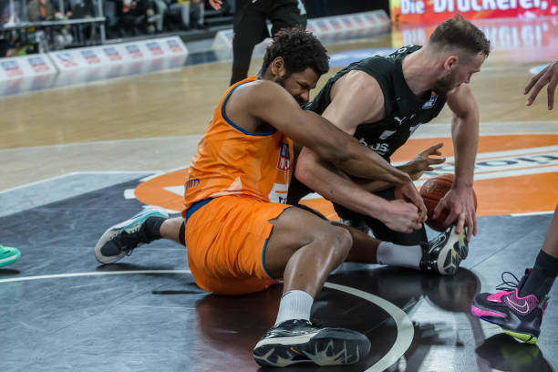 球迷热议的 球迷热议的